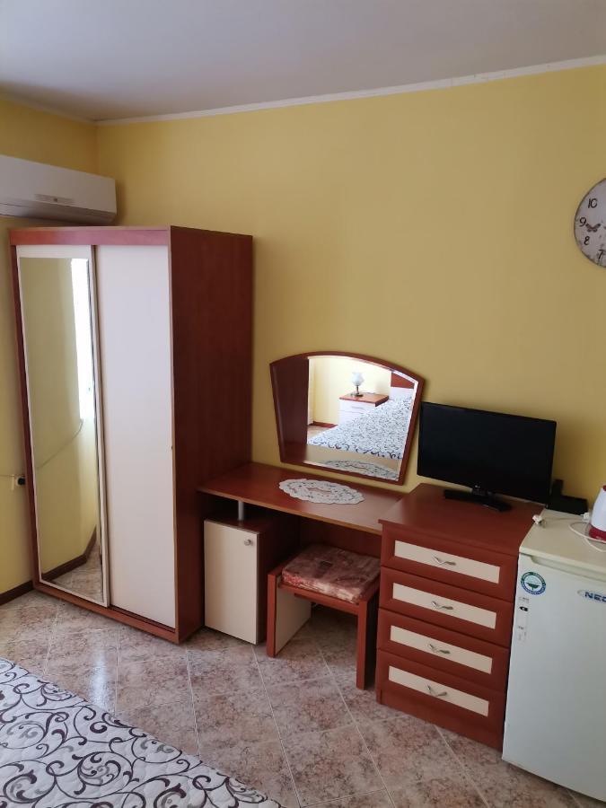 Guest House Konomaevi سوزوبول المظهر الخارجي الصورة